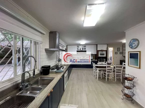 Imagem Casa com 4 Quartos à Venda, 850 m² em Vila Santo Antônio - Cotia