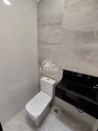 Imagem Casa em condomínio fechado à em Sorocaba-SP! Casa nova com 3 suítes e área gourmet