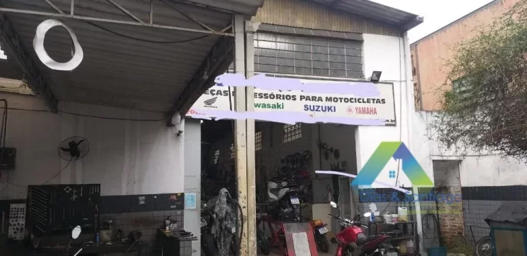 Imagem BOSQUE DA SAÚDE GALPÃO COMERCIAL 570M² AREA TOTAL, 2 VAGAS OTIMO VALOR E LOCALIZAÇÃO !!!