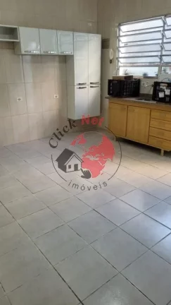 Imagem Casa térrea com edícula à venda no bairro de Rudge Ramos, São Bernardo do Campo com 3 dormitórios, 3 vagas, 196 m².