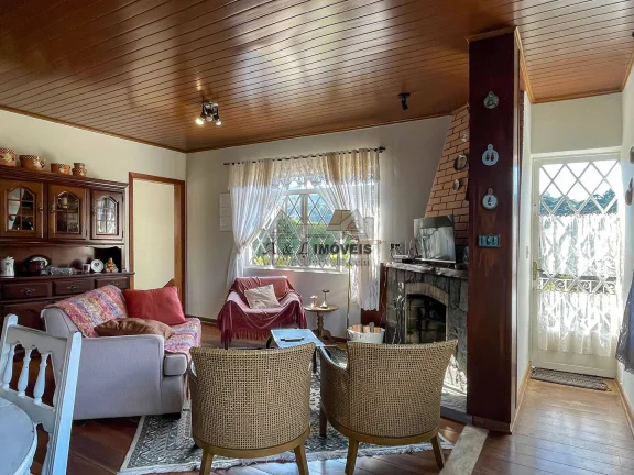 Imagem Casa à venda em Campos do Jordão – Com 4 dormitórios e linda vista