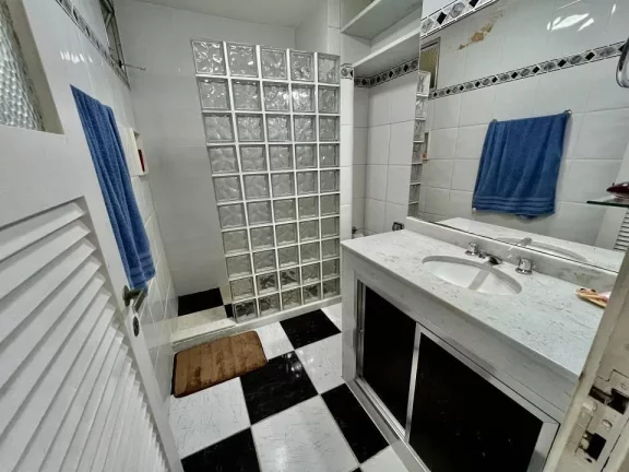 Imagem Apartamento com 4 Quartos à Venda, 240 m² em Leblon - Rio De Janeiro