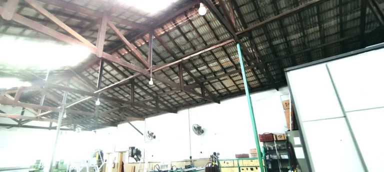 Imagem Oportunidade Única em São Caetano do Sul: Galpão Comercial no Bairro Cerâmica