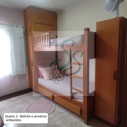 Imagem Apartamento com localização Nova Europa! 2 dormitórios com armários embutidos, sala, cozinha com armários, lavanderia, banheiro, garagem.