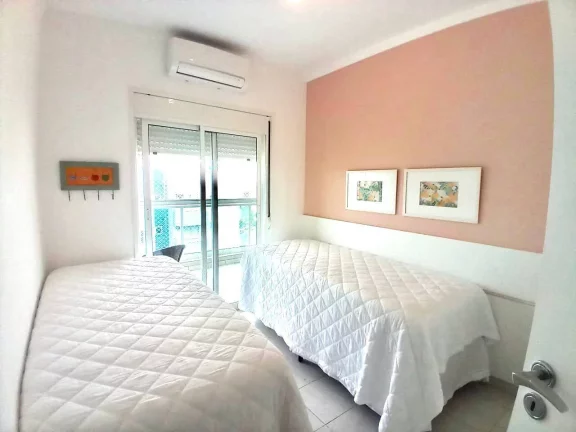 Imagem Apartamento com 3 dormitórios à venda, 95 m por R$ 2.900.000,00 - Riviera