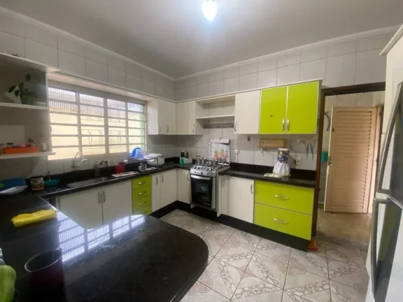 Imagem Sobrado à venda, 178 m² por R$ 570.000,00 - Vila Adelina - Suzano/SP