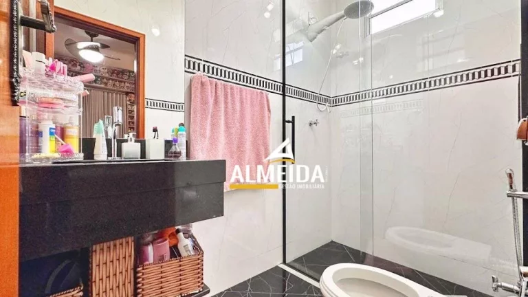 Imagem Casa com 3 dormitórios à venda, 204 m² por R$ 620.000,00 - Jardim Cidade Azul - Rio Claro/SP