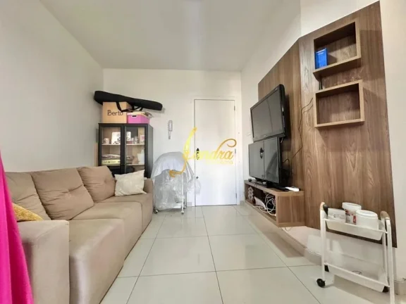 Imagem Amplo apartamento reformado de 1 dormitório