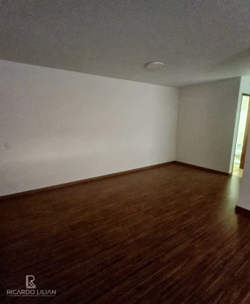 Imagem Apartamento amplo no Alto da Boa vista a 200 metros do metro com 2 dormitorios