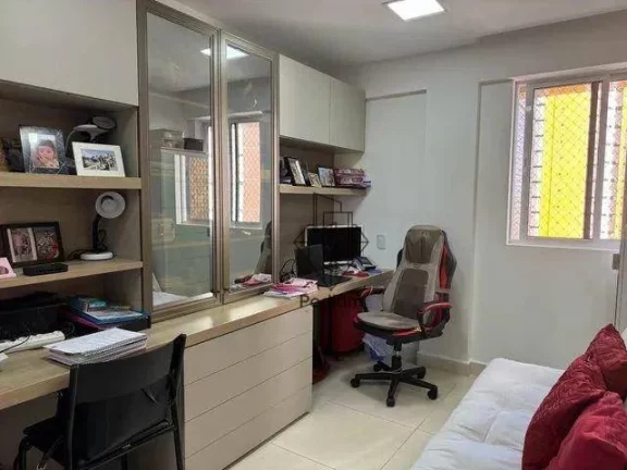Imagem Apartamento com projetados e varanda / sacada de alto padrão em Condominio Club Maison Miramar - AP2098