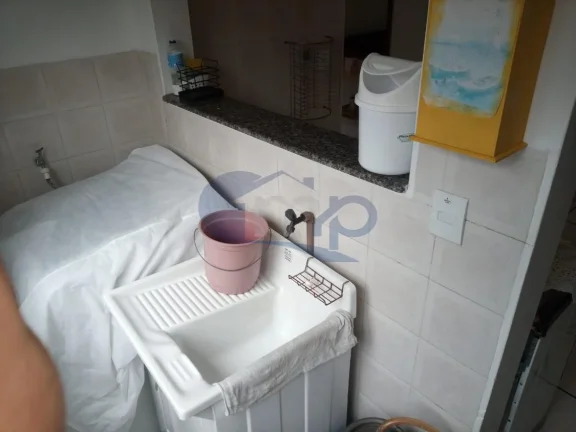 Imagem Apartamento á venda com 2 dormitórios no centro de Torres/RS