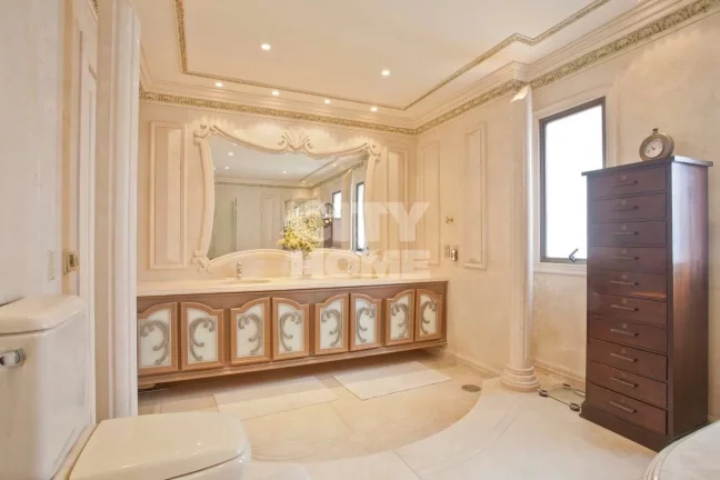 Imagem Luxuosíssimo apartamento de 500m² da construtora Elias Victor Nigri, com quatro suítes, sendo a s...