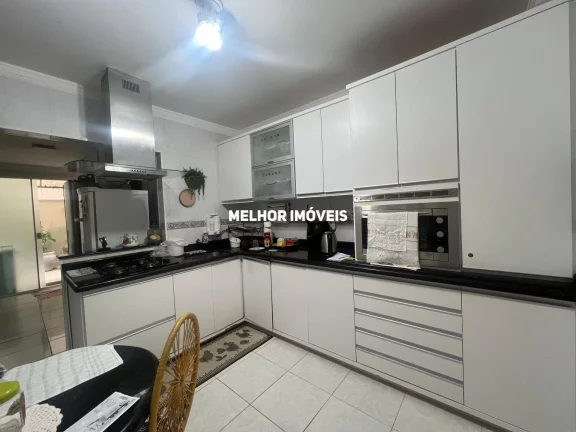Imagem Apartamento Garden á venda com 3 dormitórios, sacada e aréa externa localizado na 2º Quadra Mar em Balneário Camboriú