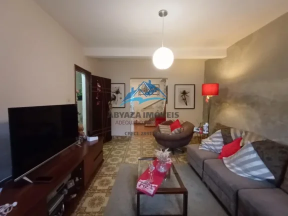 Imagem Casa à Venda no Centro de Carapicuíba