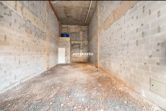 Imagem INVESTIDORES -Lojas comercial Novas ao Lado do Metrô Giovanni