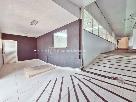 Imagem Casa comercial para alugar no Taquaral em Campinas!!

Espaço todo preparado para uma academia ou fi...