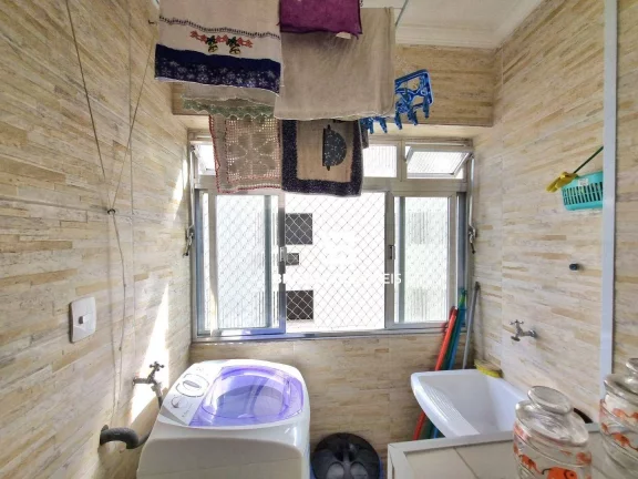 Imagem Apartamento com 1 dormitório à venda, 46 m² por R$ 330.000,00 - Pitangueiras - Guarujá/SP