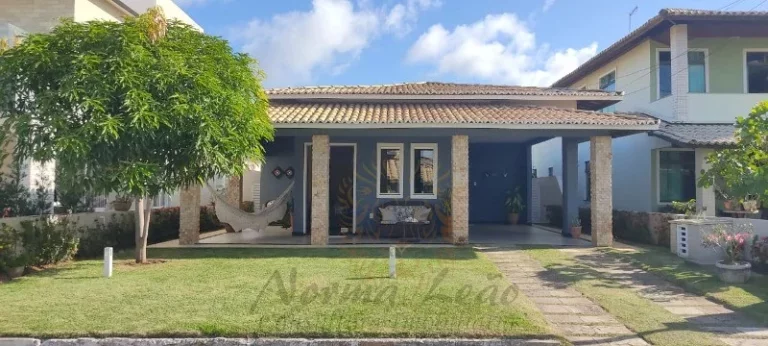 Vendo uma linda CASA TÉRREA no Condomínio MELÍCIO MACHADO, Aracaju/Sergipe.