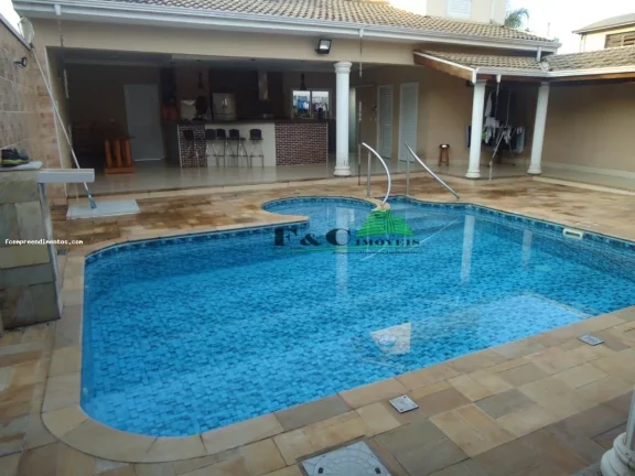 Imagem Casa para Venda em Iracemápolis, Centro, 4 dormitórios, 1 suíte, 3 banheiros, 5 vagas