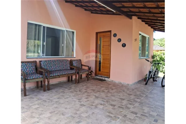 Imagem Casa de dois dormitórios em condomínio fechado em Itaipuaçu