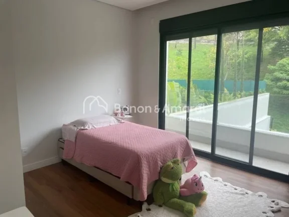 Imagem Fantástica casa à venda, no condomínio Ville Sainte Helene. Casa nova, com arquitetura moderna e ...