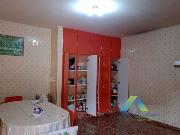 Imagem CASA TERREA À VENDA COM 2 DORMITÓRIOS E 3 VAGAS NA VILA DAS MERCES !!
