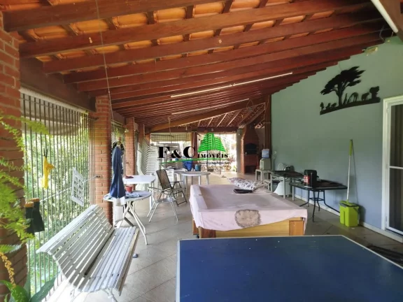 Imagem Chácara para Venda em Limeira, Bairro dos Pires, 4 dormitórios, 2 suítes, 3 banheiros, 2 vagas