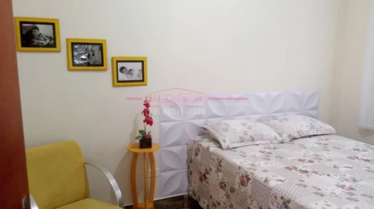 Imagem Chácara com 2 casa de campo - INVESTIMENTO pra você que quer morar ou aluga