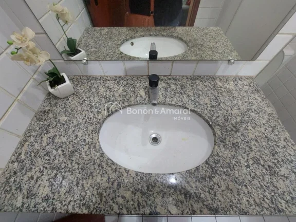 Imagem Sala comercial para locação no Century Tower, em Campinas/SP. O espaço conta com sala de espera c...