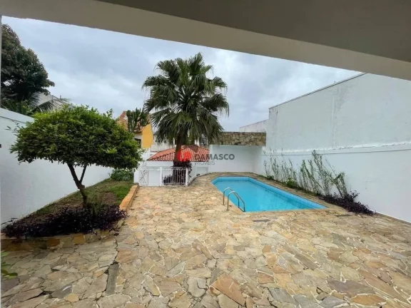 Imagem Casa para Locação 3 Quartos, 3 Suites, 4 Vagas, Osvaldo Cruz, São Caetano do Sul - SP