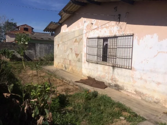 Imagem Casa com 4 dormitórios à venda, 273 m² por R$ 700.000,00 - Vila Santa Helena - Poá/SP