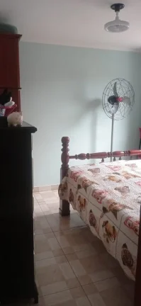 Imagem Casa para Venda em Mongaguá, Balneário Itaguai, 2 dormitórios, 1 suíte, 2 banheiros, 1 vaga