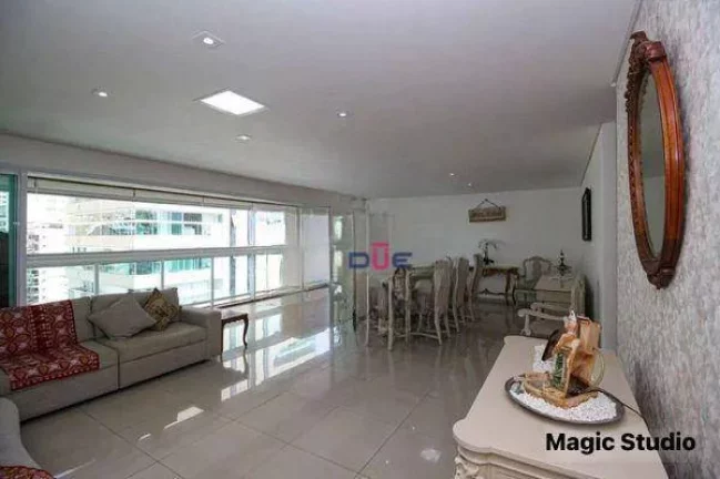 Imagem Apartamento com 4 dormitórios à venda, 191 m² por R$ 1.900.000 - Gonzaga - Santos/SP