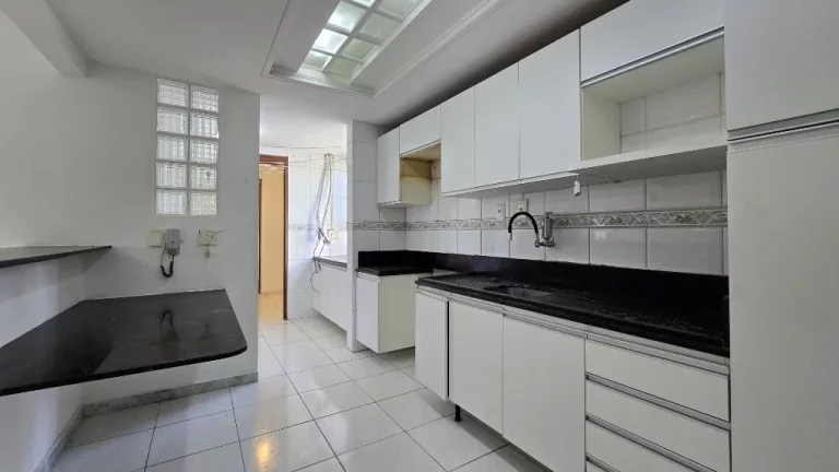 Imagem Apartamento com 4 dormitórios para alugar, 203 m² por R$ 6.600,00/mês - Cabo Branco - João Pessoa/PB Imagem Apartamento com 4 dormitórios para alugar, 203 m² por R$ 6.600,00/mês - Cabo Branco - João Pessoa/PB
