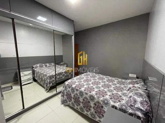 Imagem GH1945

Excelente casa na Vila Galvão, reformada, pra quem busca conforto e excelente localização...