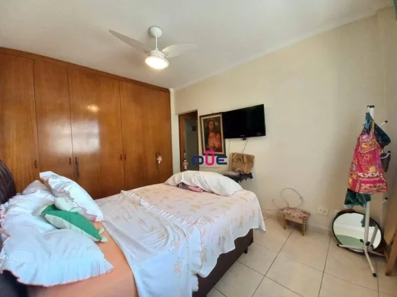 Imagem Apartamento 3 dormitórios com suíte e dependência, frente ao mar na Ponta da Praia