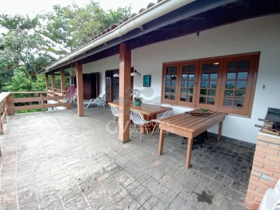 Imagem Casa com 3 dormitórios à venda, 187 m² por R$ 2.500.000,00 - Praia Vermelha do Sul - Ubatuba/SP