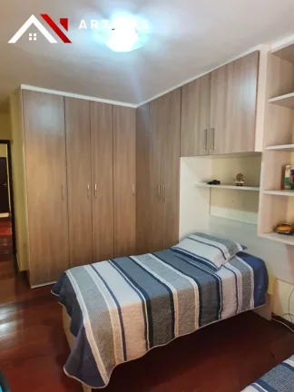 Imagem Sobrado á venda no Ipiranga 4 dormitórios 2 suítes 2 vagas 4 banheiros