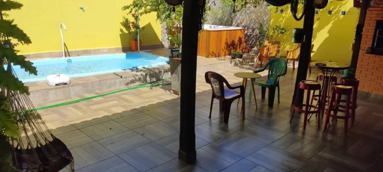 Imagem Casa para Venda em Araçatuba, Jardim Paulista, 2 dormitórios, 2 banheiros, 2 vagas