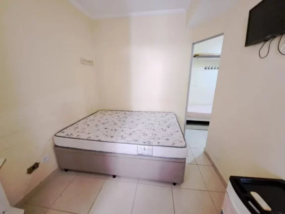 Imagem PITANGUEIRAS- UMA QUADRA DO MAR , GARAGEM NO PRÉDIO, APARTAMENTO ESPETACULAR.