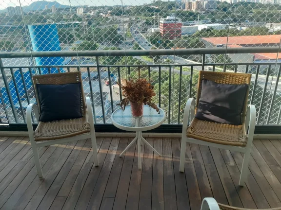 Imagem Apartamento 130M², 3Q, 1 Suíte, 2 Banheiros, 2 Vagas, 1 Depósito, Piscina, Churrasqueira, Piscina Aquecida, Espaço Gourmet, Salão de Festas.