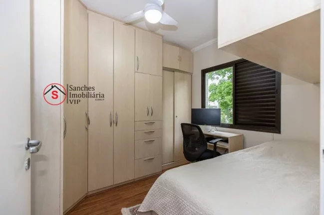 Imagem Sobrado Residencial ,rua tranquila, com boa vizinhança, ao lado de uma praça arborizada, a Casa ?(C) confortável e todos os cômodos bem espaçosos. E, ai
