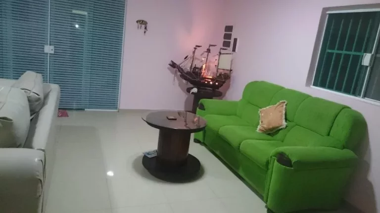 Imagem Sobrado à venda, 320 m² por R$ 1.200.000,00 - Maracanã - Praia Grande/SP