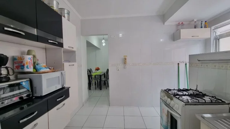 Imagem Apartamento com 2 dormitórios à venda, 65 m² por R$ 320.000,00 - Astúrias - Guarujá/SP
