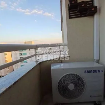 Imagem Apartamento com 80 m², 3 dorms (1 suíte) em excelente localização