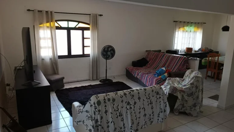 Imagem Casa para Venda em Itanhaém, Jardim Jamaica, 5 dormitórios, 4 suítes, 6 banheiros, 10 vagas