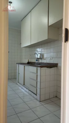 Imagem Oportunidade - Apartamento 75m² - 3 Dormitório - 1 vaga Coberta .