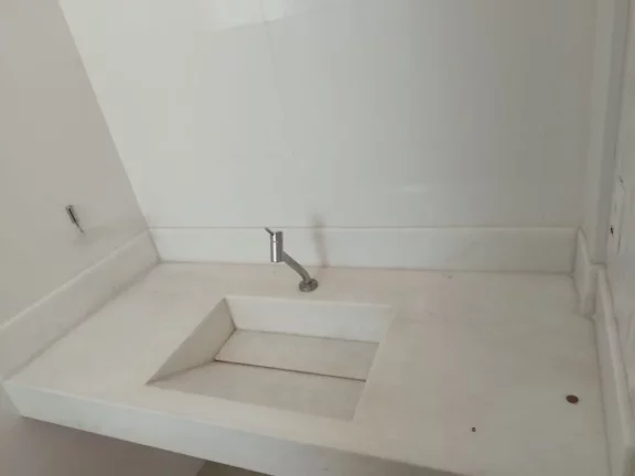 Imagem COBERTURA A VENDA COM 4 QUARTOS 3 SUÍTES NA PRAIA