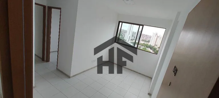 Imagem Apartamento com 2 quartos à venda em Casa Amarela no Recife/PE