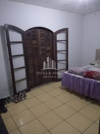 Imagem Ótima Sobrado, 2 Vagas, 3 Dormitórios, 3 Banheiros, Lavanderia Separada, Quintal Grande no Jardim Zaíra 4, Mauá